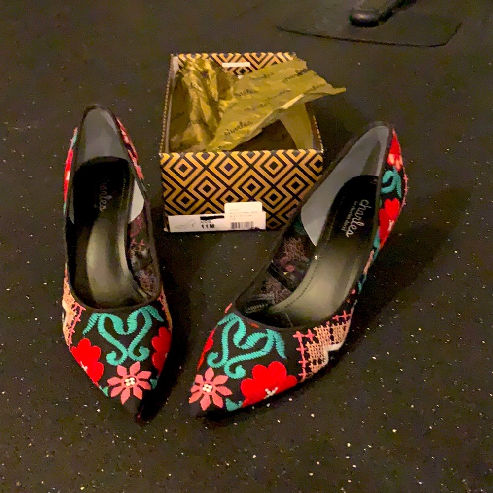 Charles by Charles David Addie multi floral 11